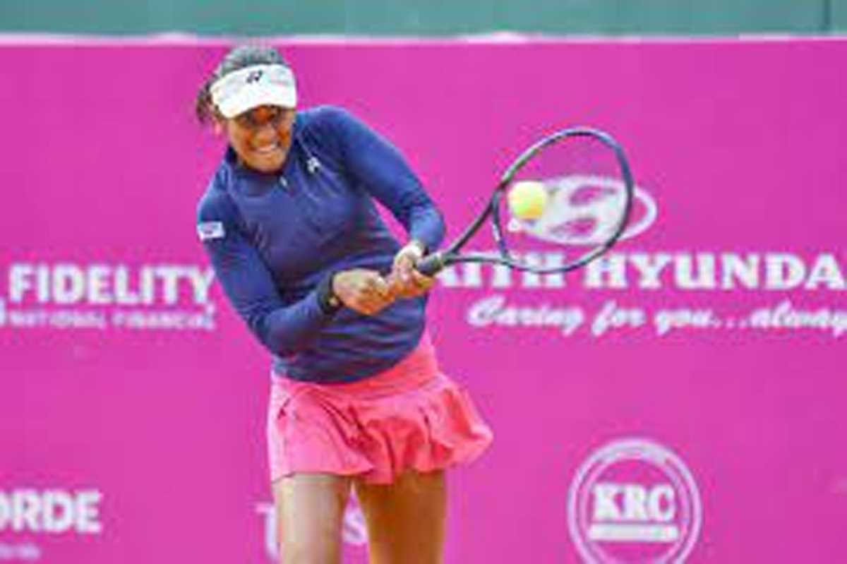 बुखार से पीड़ित होने के बावजूद रुतुजा ने स्मृति को हराकर प्री-क्वार्टर फाइनल में प्रवेश किया बुखार से पीड़ित होने के बावजूद रुतुजा ने स्मृति को हराकर प्री-क्वार्टर फाइनल में प्रवेश किया